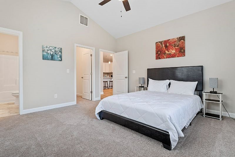 Furnished Finder property 447226_1 photo 23