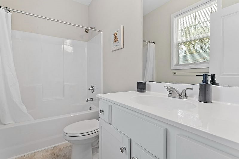 Furnished Finder property 447226_1 photo 24