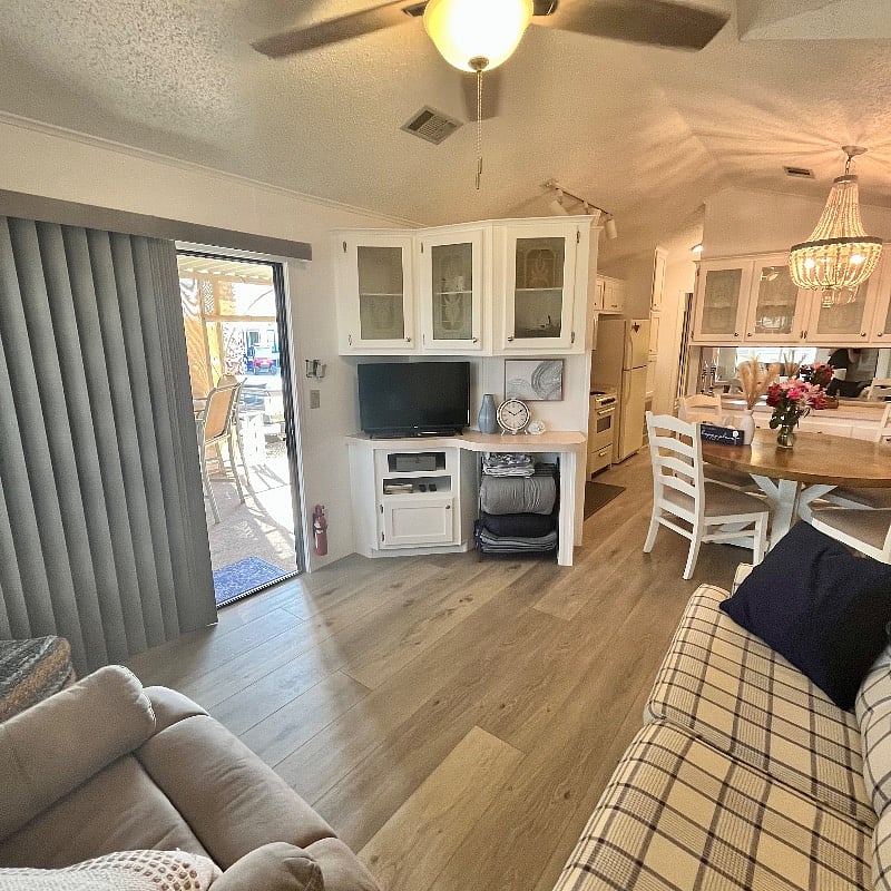 Furnished Finder property 447242_1 photo 11