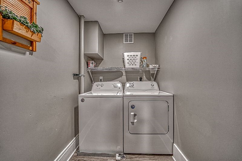 Furnished Finder property 447245_1 photo 9