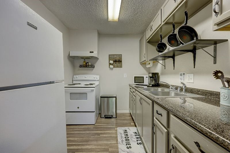 Furnished Finder property 447257_1 photo 52
