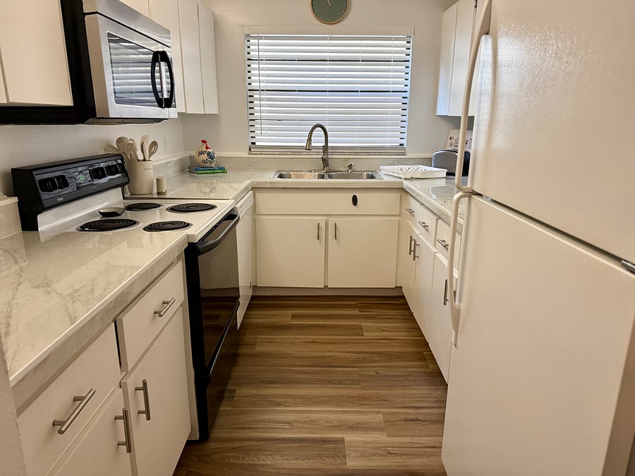 Furnished Finder property 447281_1 photo 4