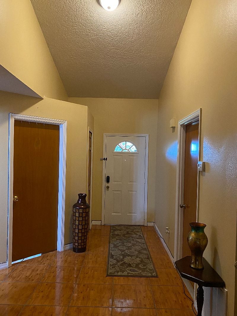Furnished Finder property 447290_1 photo 7
