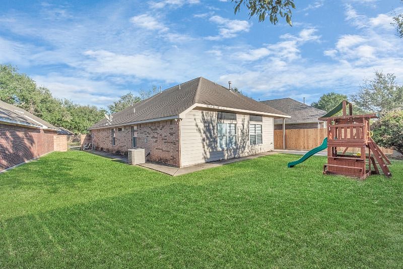Furnished Finder property 447296_1 photo 9