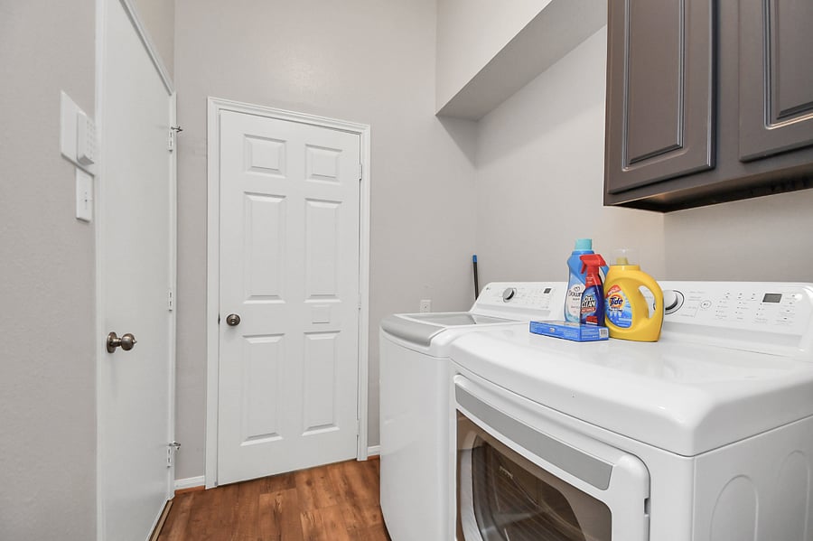 Furnished Finder property 447296_1 photo 34