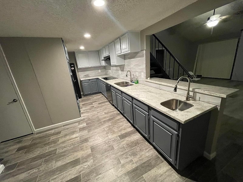 Kitchen area