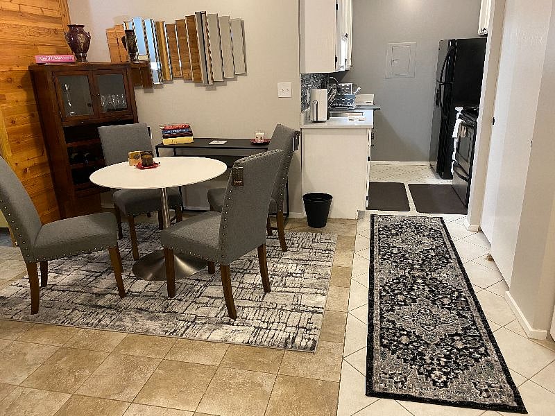 Furnished Finder property 447427_1 photo 11