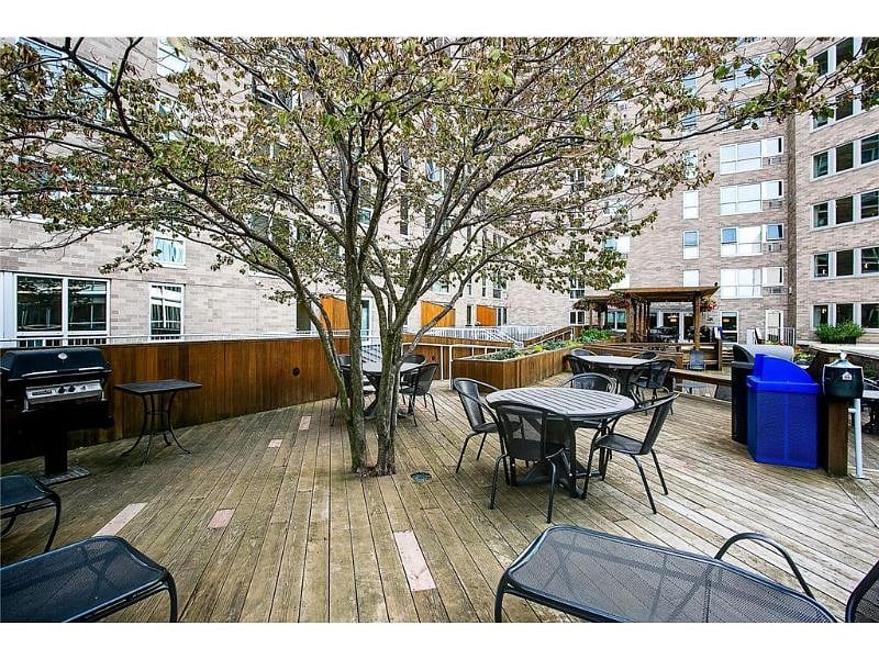 Furnished Finder property 447427_4 photo 29