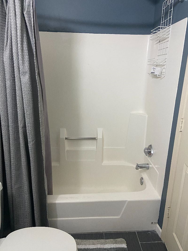 Furnished Finder property 447427_5 photo 8