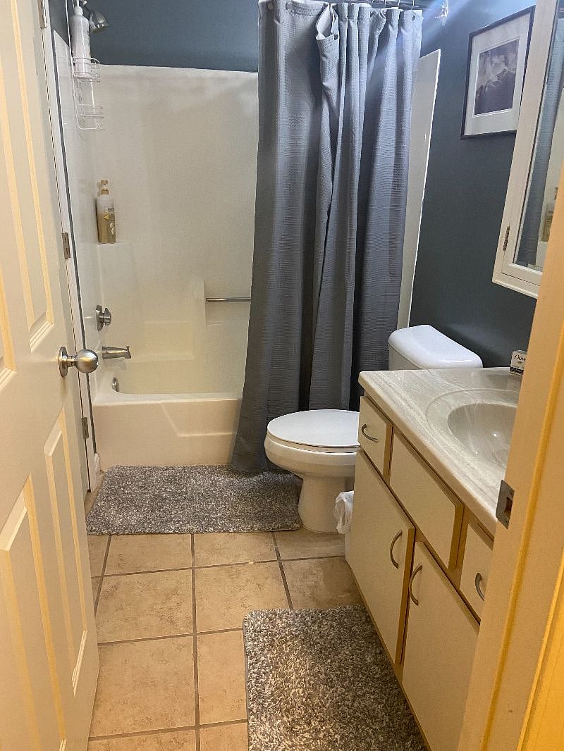 Furnished Finder property 447427_6 photo 12