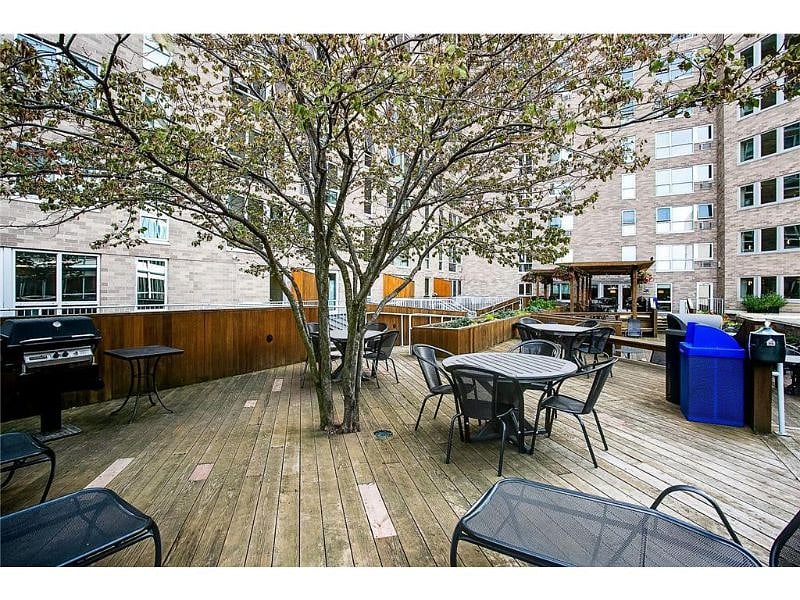 Furnished Finder property 447427_8 photo 19