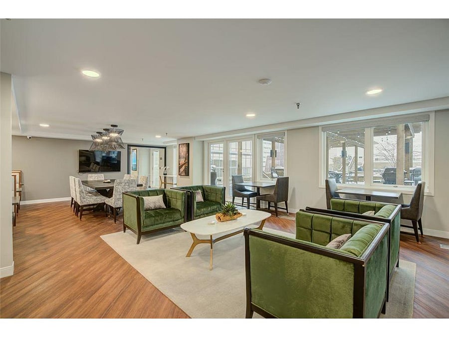 Furnished Finder property 447427_9 photo 32