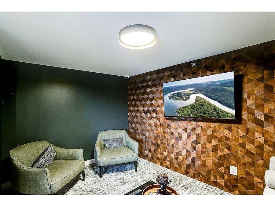 Furnished Finder property 447427_9 photo 34