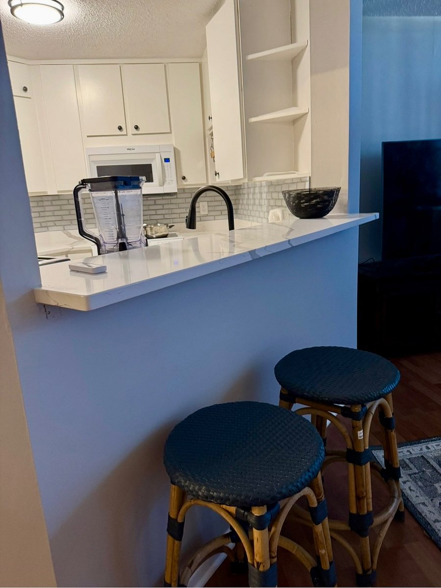 Kitchen Counter