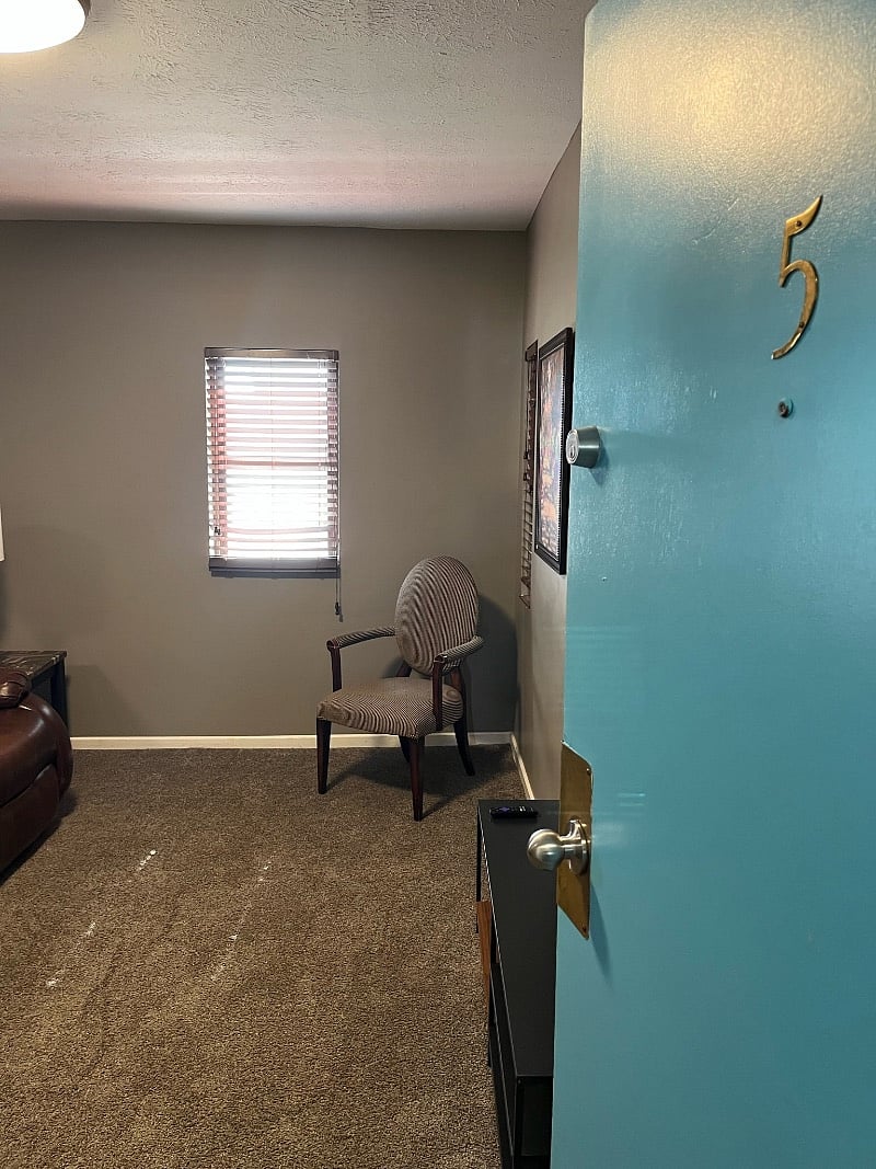 Furnished Finder property 447444_3 photo 7