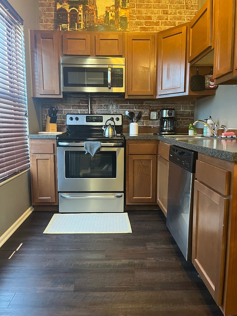 Furnished Finder property 447444_6 photo 8