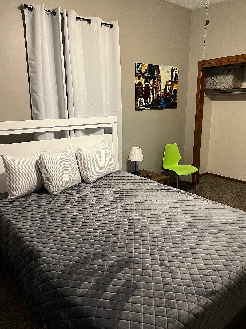 Furnished Finder property 447444_8 photo 3