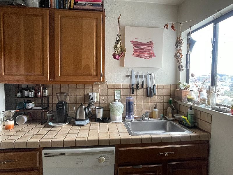 Furnished Finder property 447450_1 photo 6