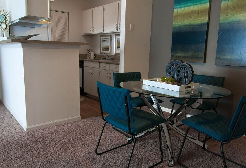 Furnished Finder property 447522_1 photo 9