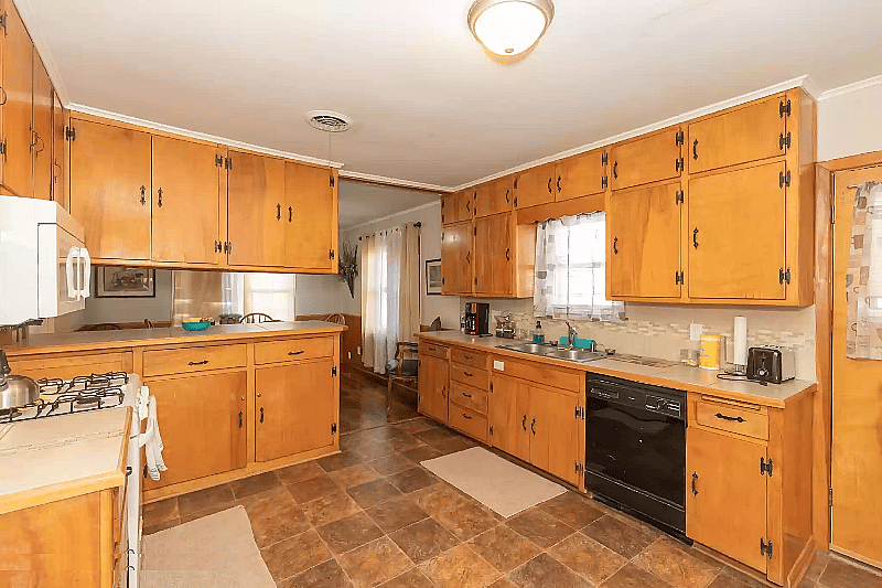Furnished Finder property 447606_2 photo 10