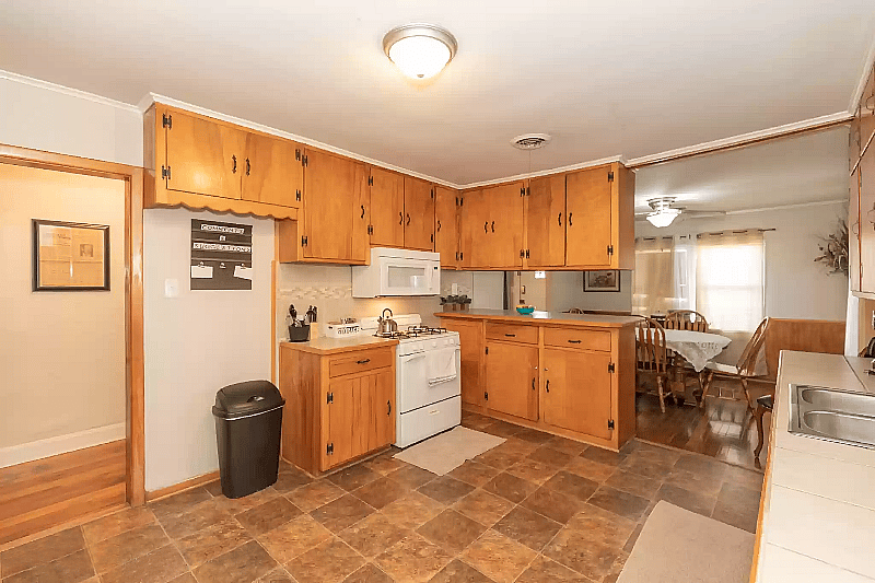 Furnished Finder property 447606_2 photo 8