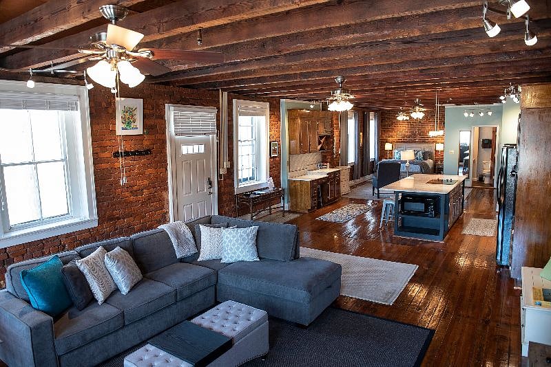 Furnished Finder property 447629_1 photo 2