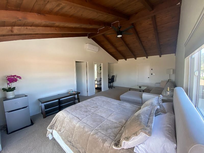 Furnished Finder property 447656_3 photo 11