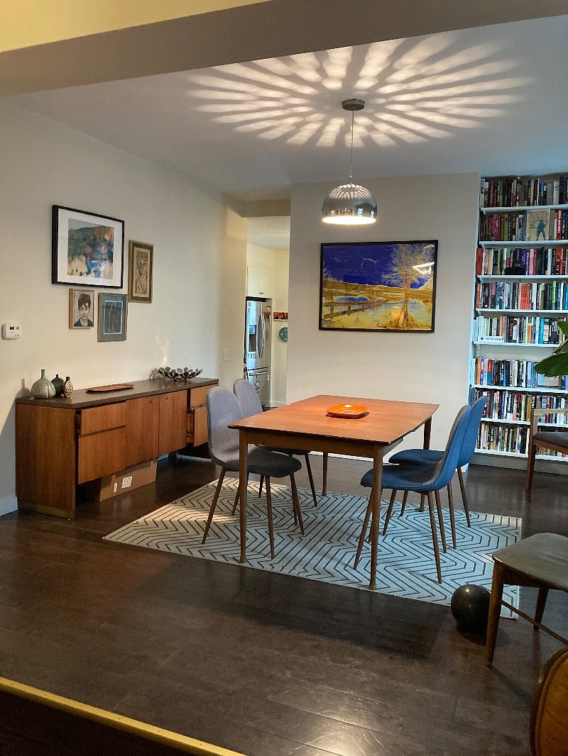 from dining room to kitchen