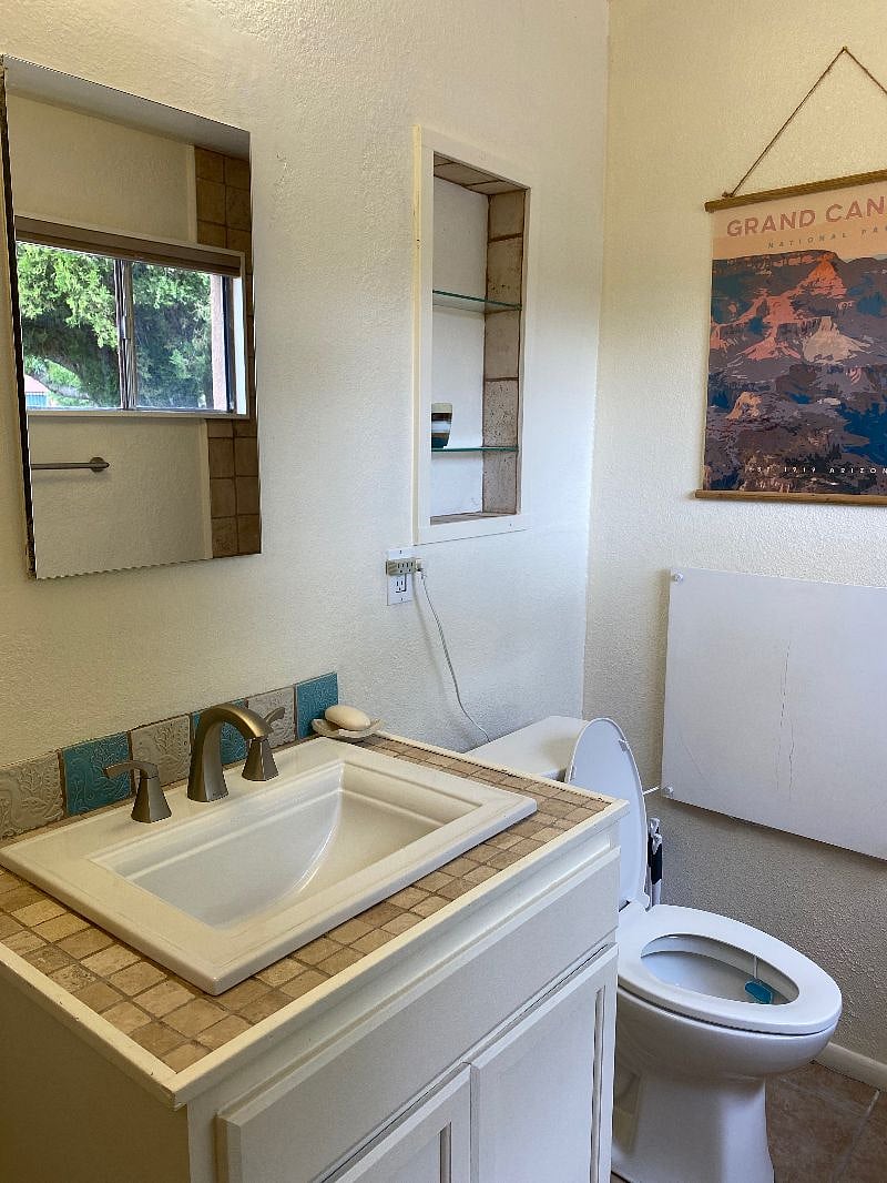 Furnished Finder property 447687_1 photo 5