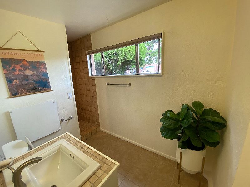 Furnished Finder property 447687_1 photo 9