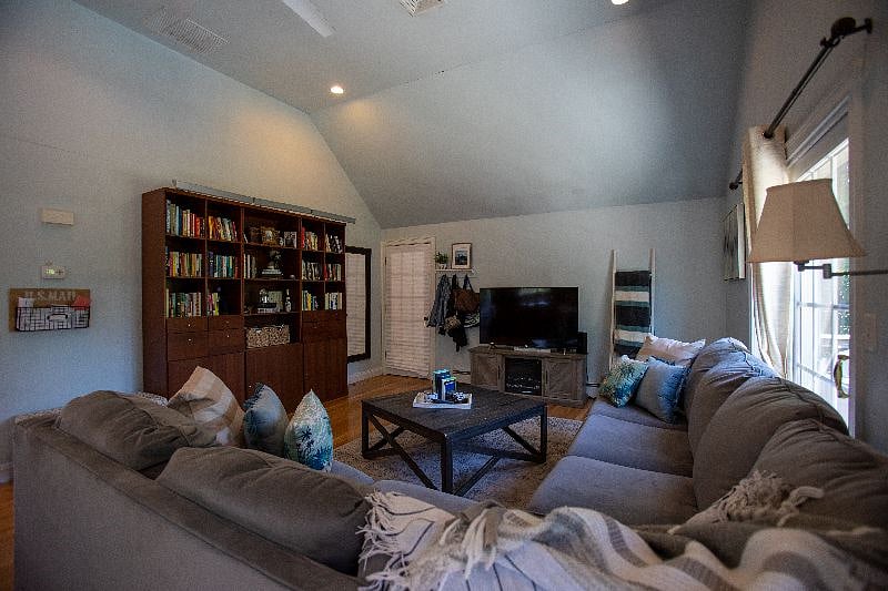 Furnished Finder property 447782_1 photo 6