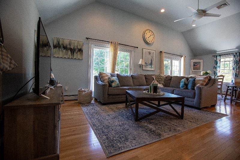 Furnished Finder property 447782_1 photo 7