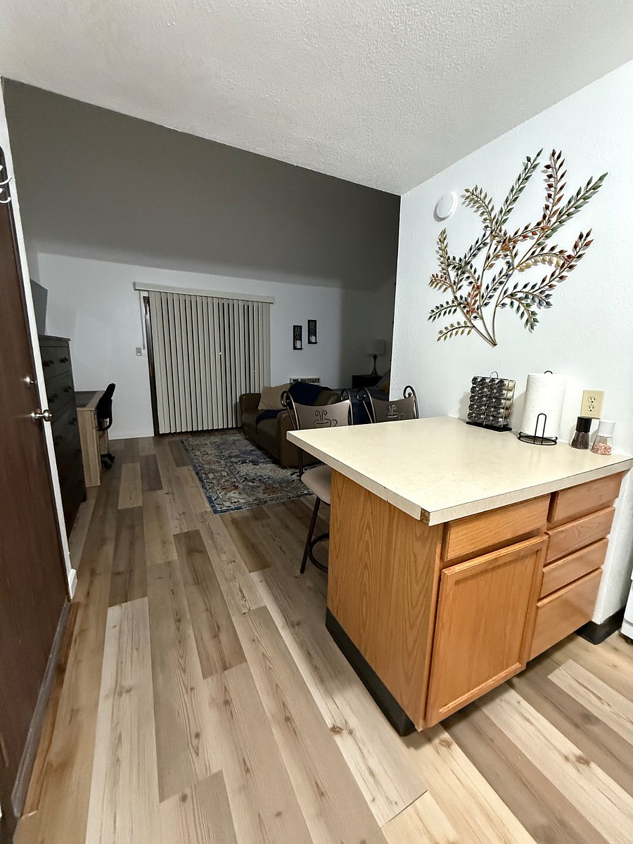 Furnished Finder property 447795_1 photo 3