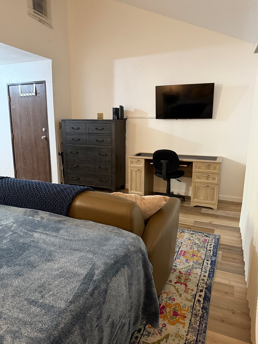 Furnished Finder property 447795_1 photo 12