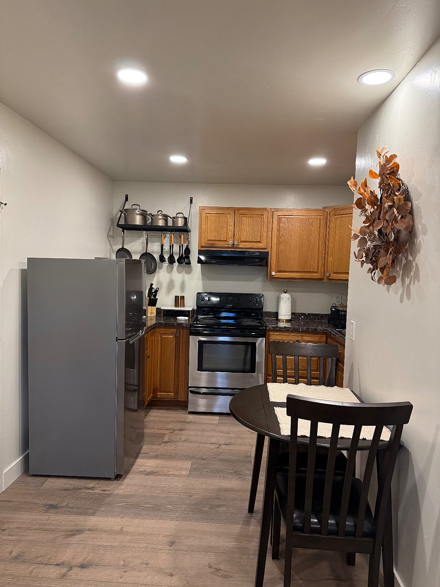 Furnished Finder property 447795_2 photo 6
