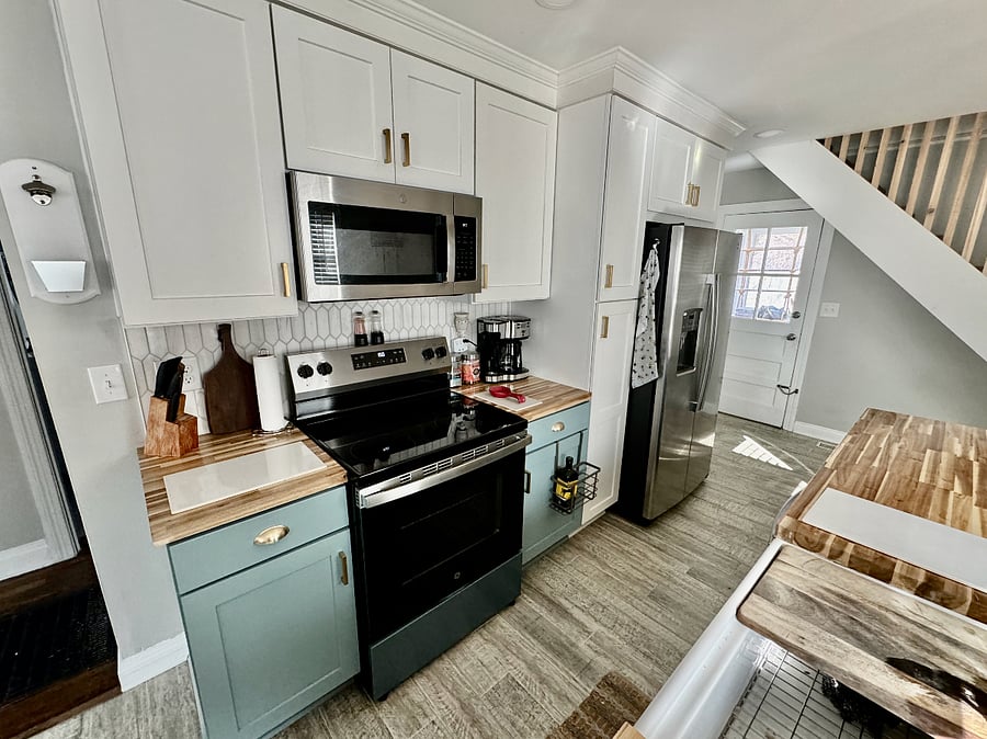 Furnished Finder property 447809_1 photo 3