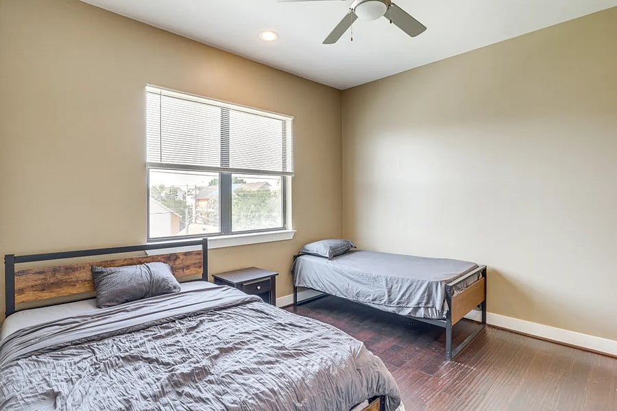 Furnished Finder property 447824_1 photo 30