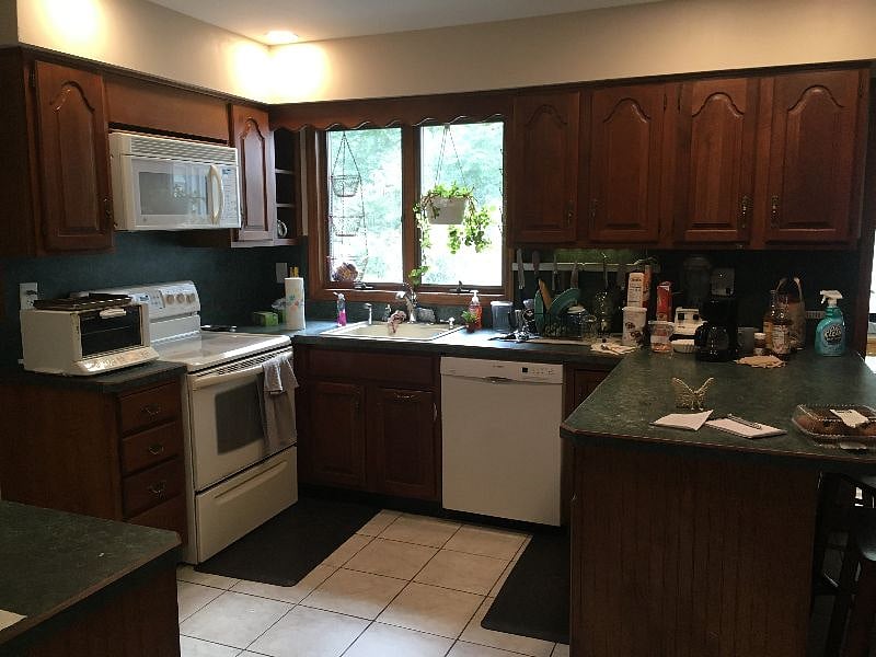 Furnished Finder property 447839_1 photo 8