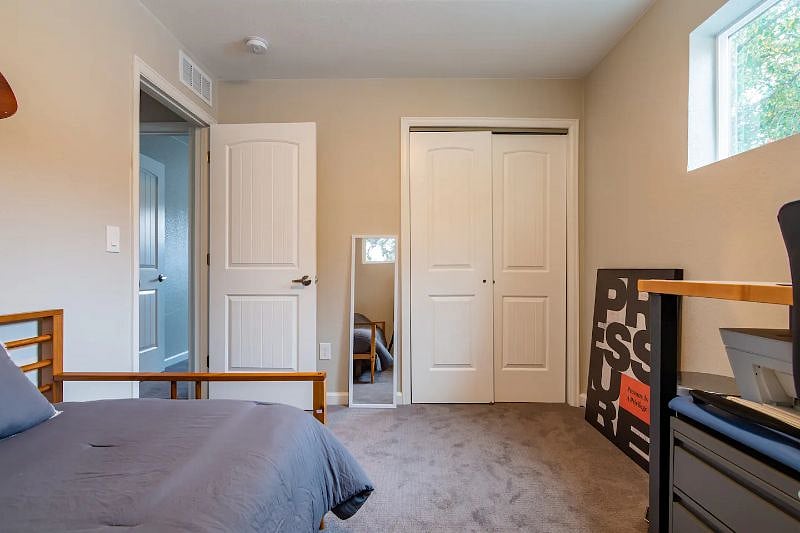 Furnished Finder property 447844_1 photo 22