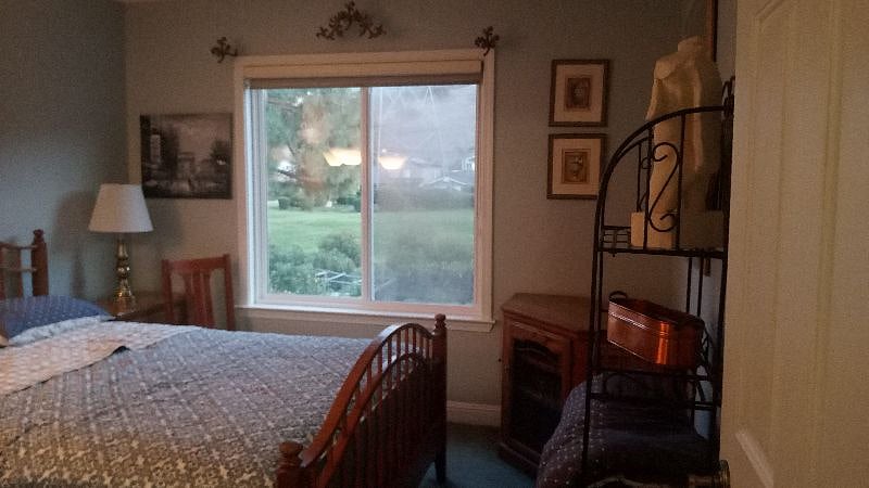 Furnished Finder property 447878_1 photo 2