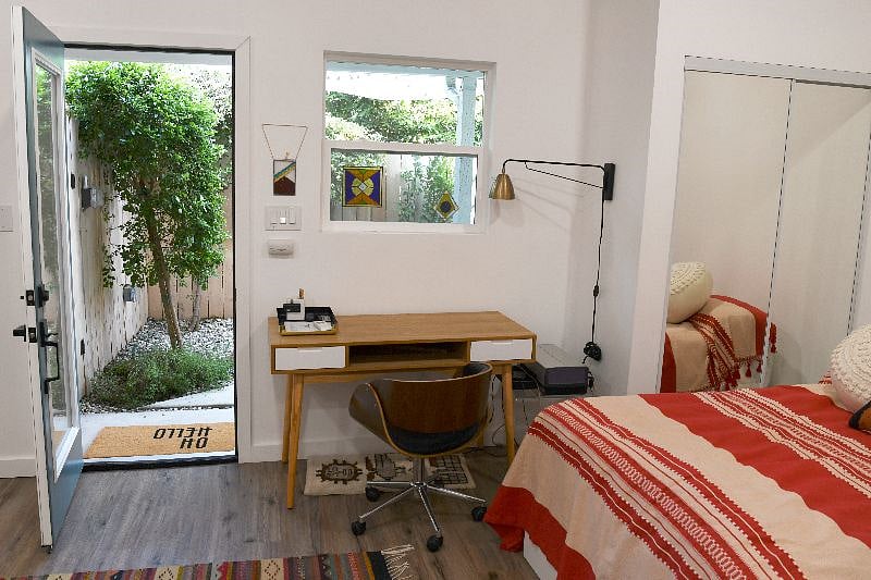 Furnished Finder property 447956_1 photo 8