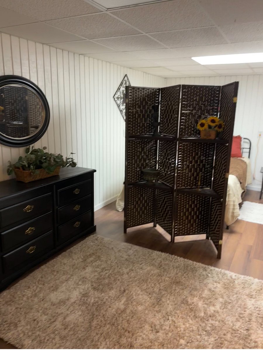 Furnished Finder property 447971_2 photo 9