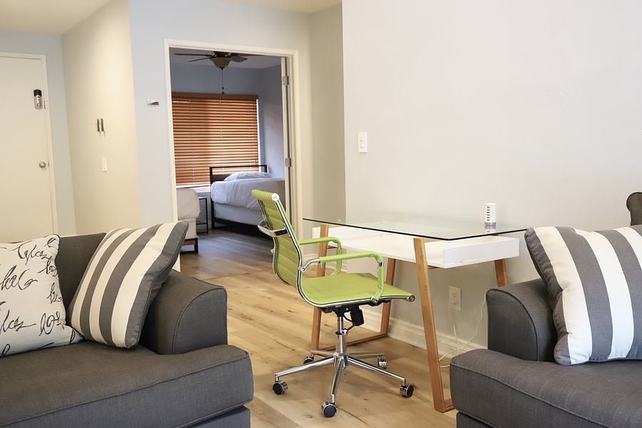 Furnished Finder property 447995_1 photo 9