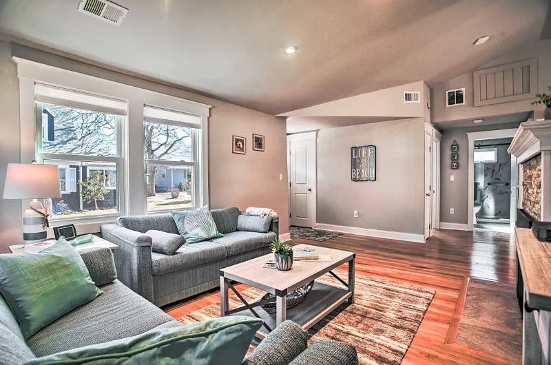 Furnished Finder property 448003_1 photo 3