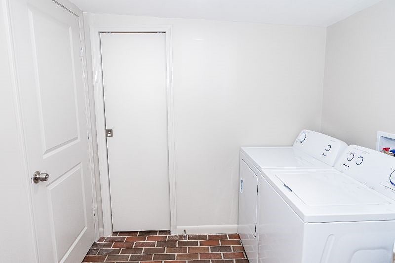 Furnished Finder property 448007_1 photo 12