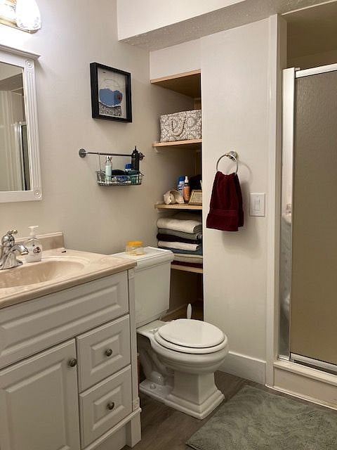 Furnished Finder property 448009_1 photo 7