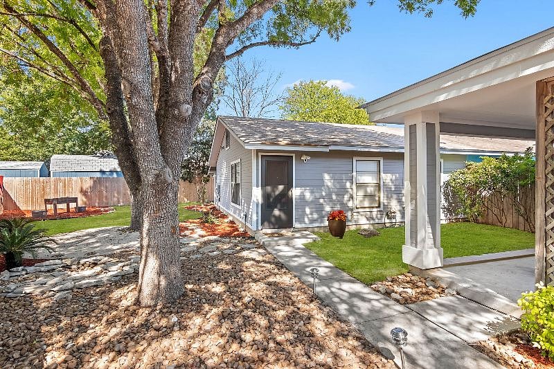 Furnished Finder property 448027_1 photo 17