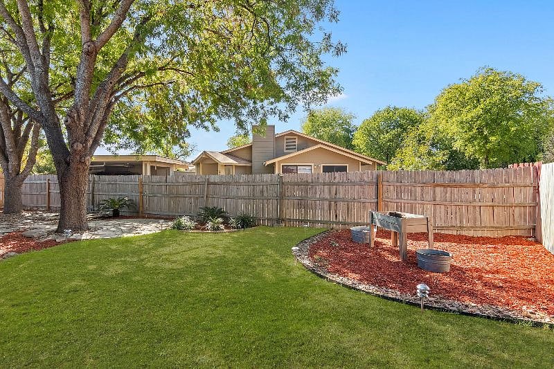 Furnished Finder property 448027_1 photo 16