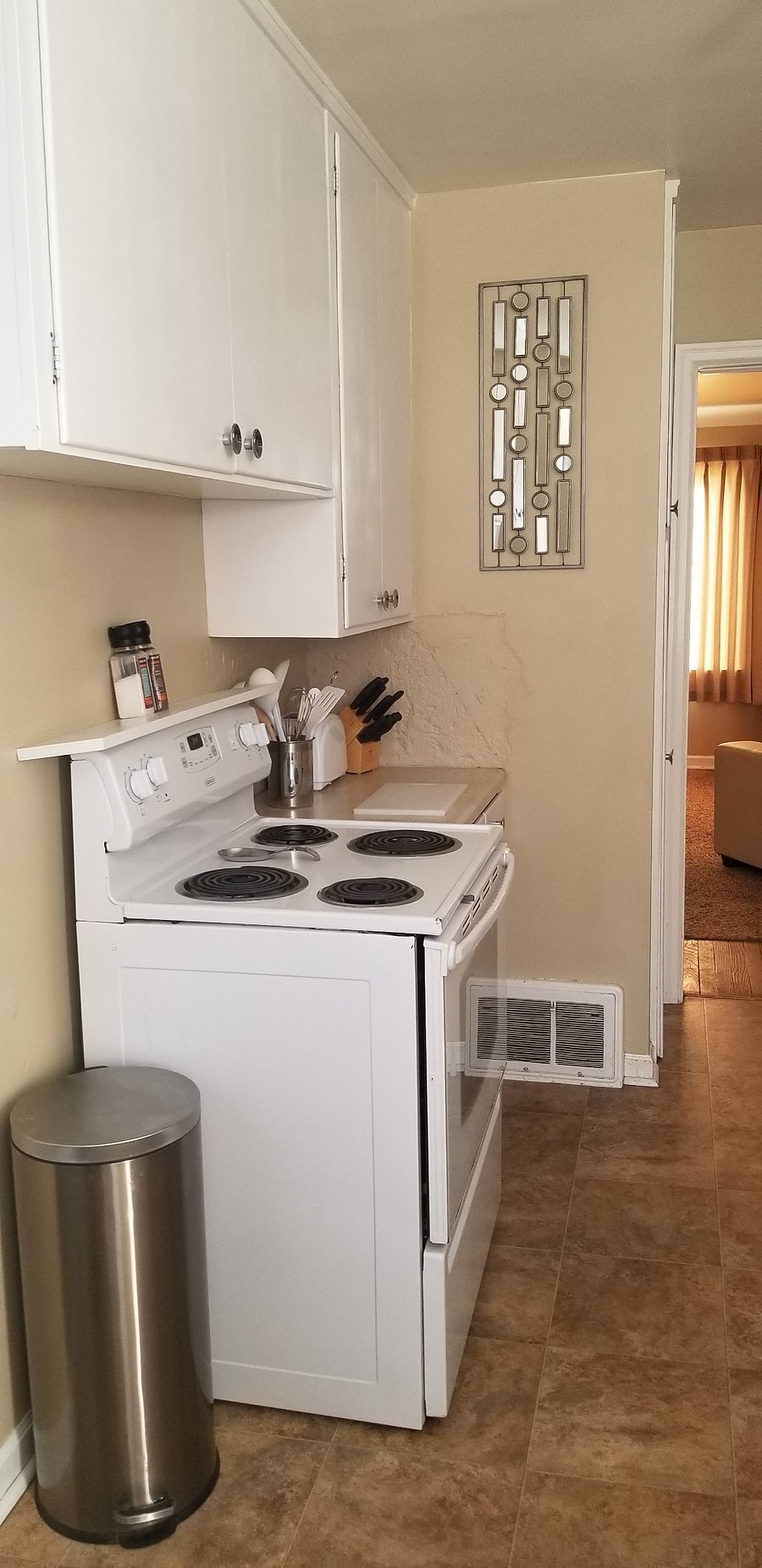 Furnished Finder property 448054_1 photo 12