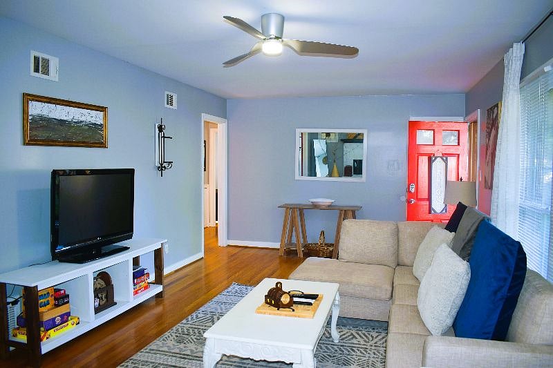 Furnished Finder property 448067_1 photo 4
